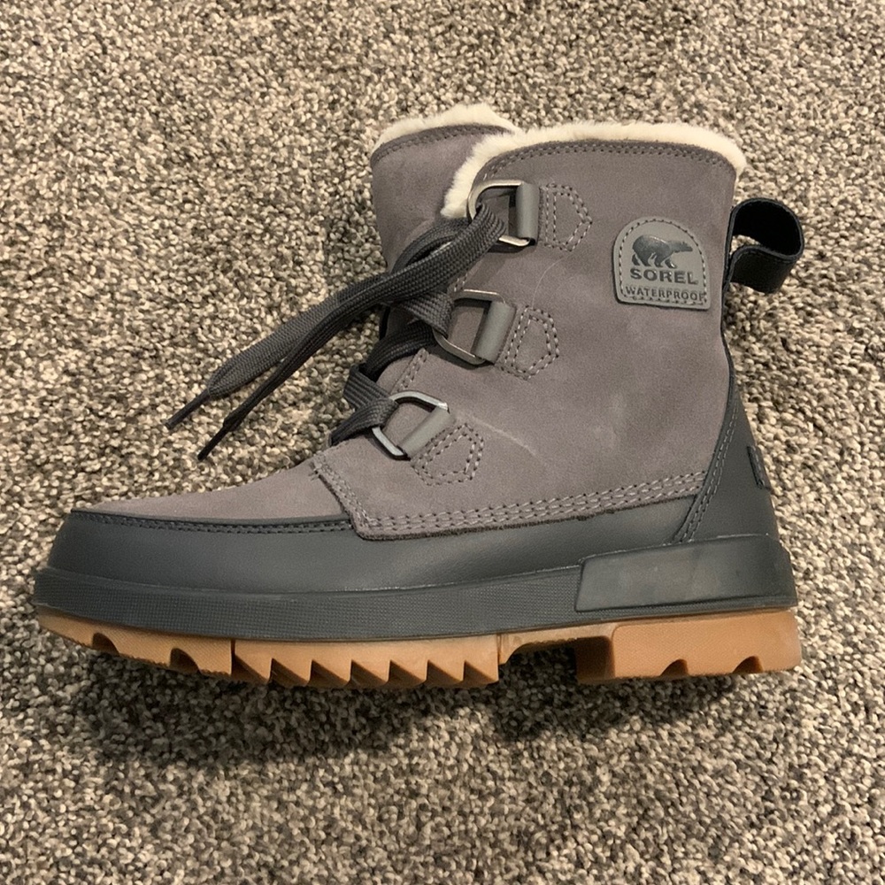 Sorel Tivoli IV boots size 8 color quarry